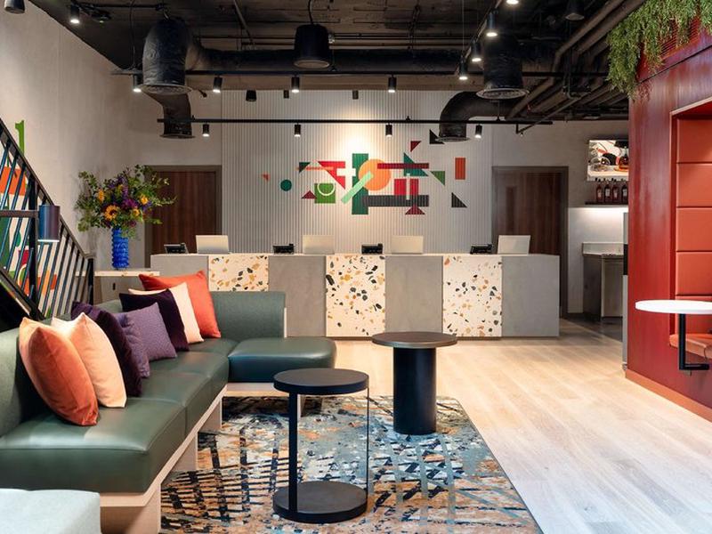 6AAD6297956335DC408AB3B7CA53E35C