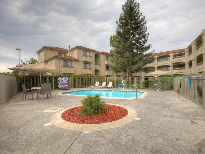 2C0EDAC27472384C99FFCD663B0606A5