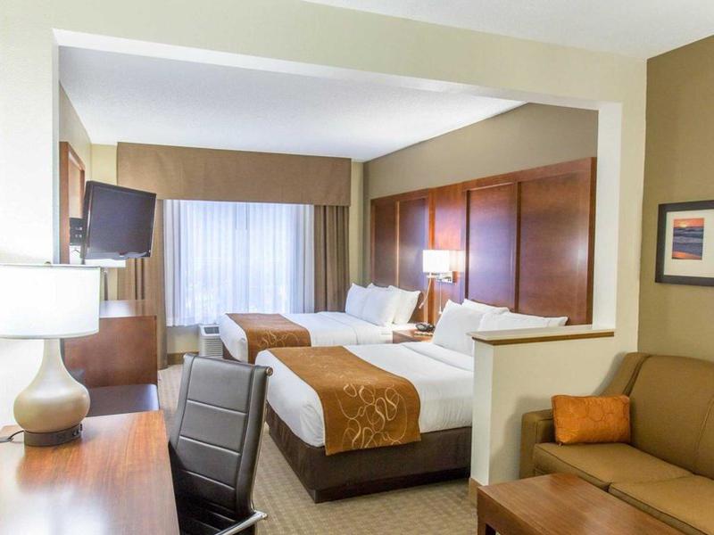 C4E116DD40741C6646DF3AFFB9B94E70