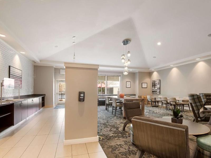 E9253666407B03F9B02E557E46314BA0