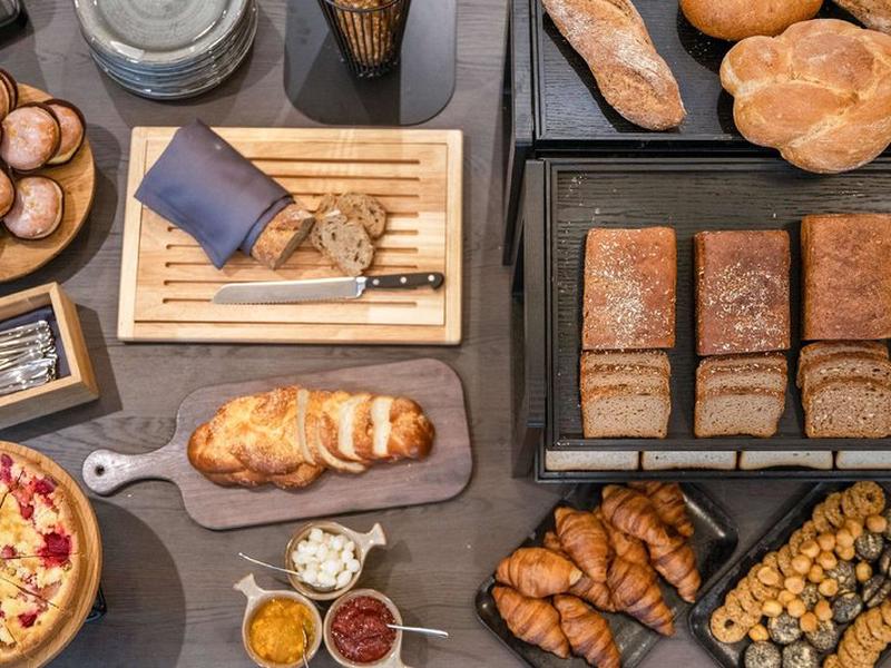 9C9AF334C9337EEF69338C90C4FA351A