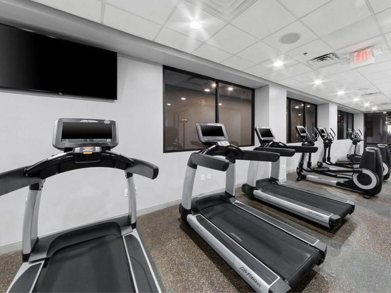 D1B070FD5737D5F3F5A085E82663B127