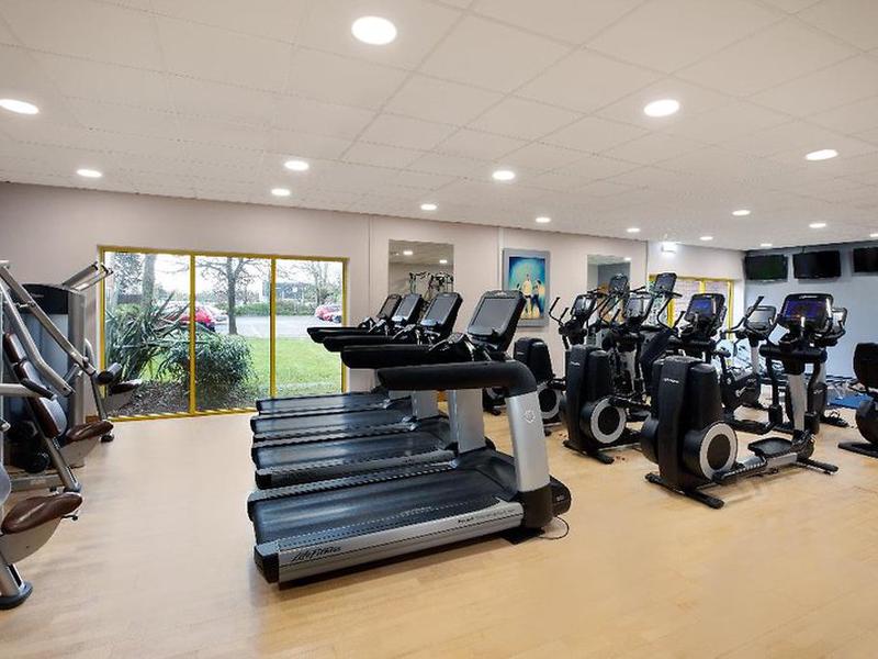 9EEFB7E9386FF0537818BCCFE8B3AE75