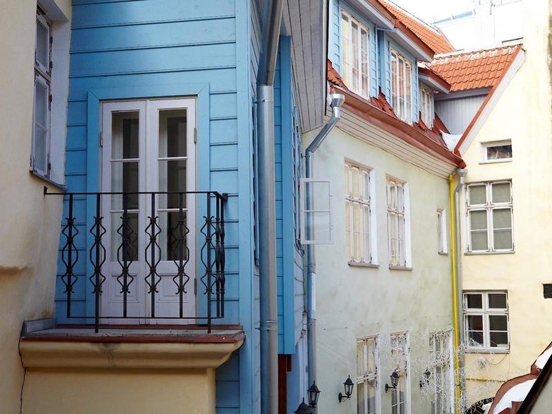 D17C83C2B55B63DE8ACD5CAC42823EE8