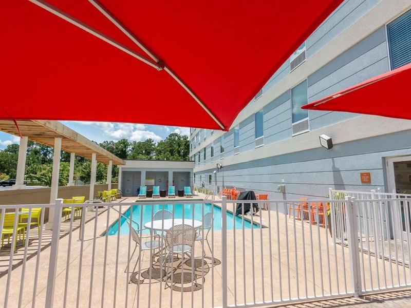 D524C91D44B6FF4EB3008AA84CCA1E77