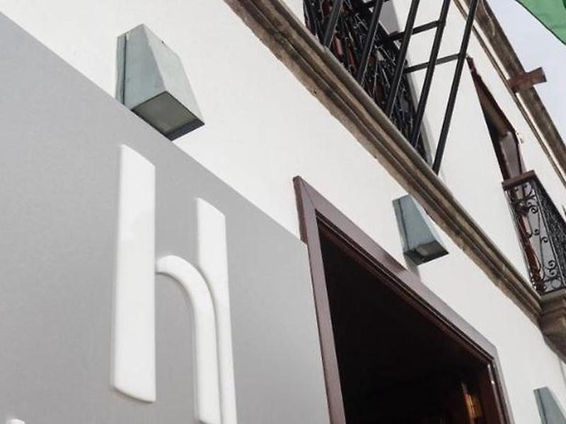 3DAF2541990F12E5EE69D3CCBD0E1FB8