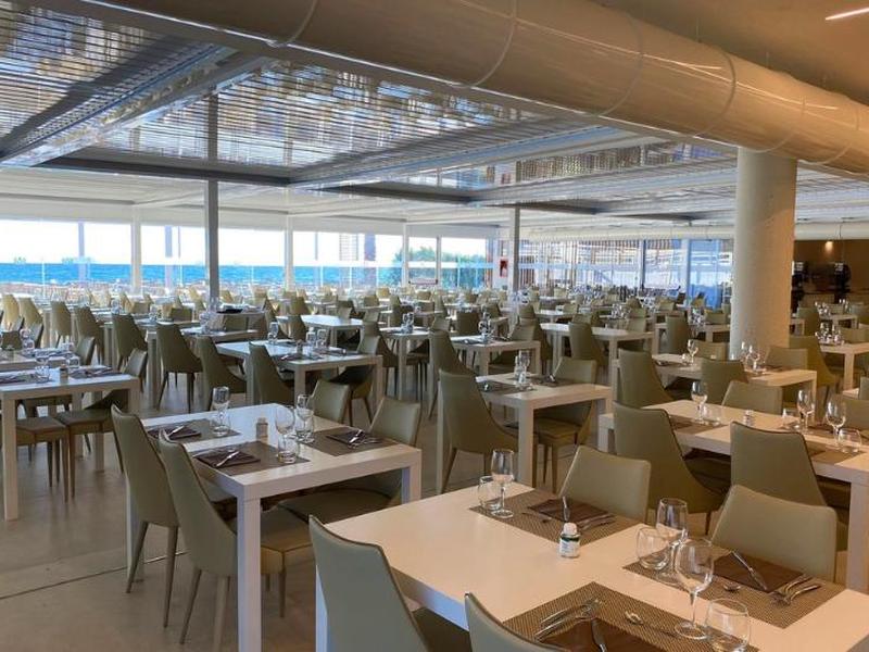 2FE15DC8A63125D3E0FE9E809FEF81A6