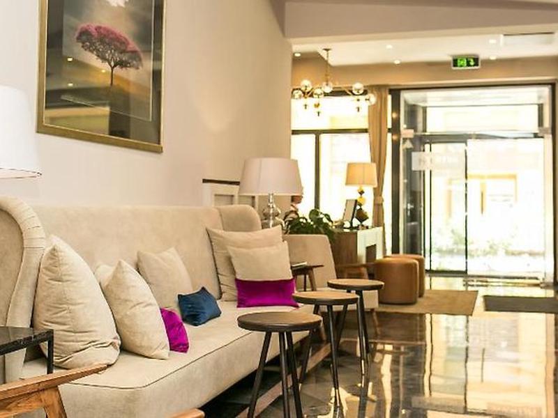 8B65A2EEED6257AA84D0EF917818206F