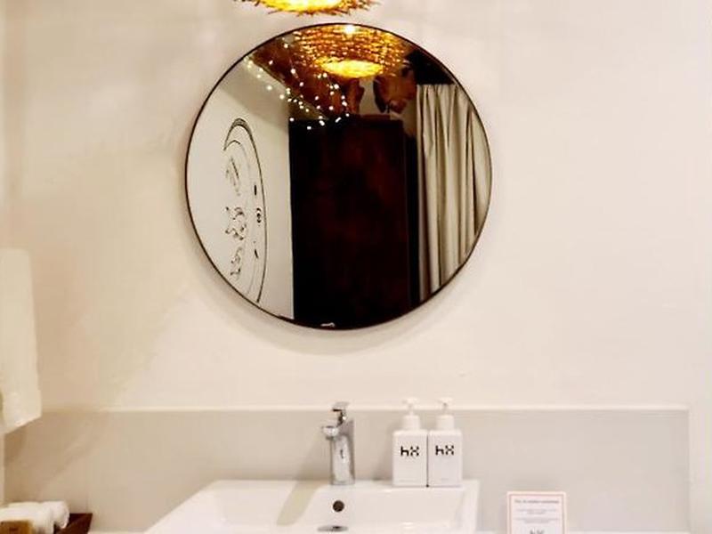 C1FFA18FB759EF9D29D6EAB4E5875AB7