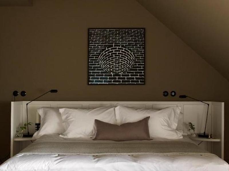 FE48737A9154C82C7976E697A8585C68