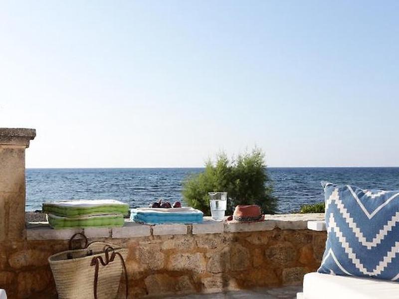 F0C1B63D3FF833A0384F5E5E5AF6CC0D