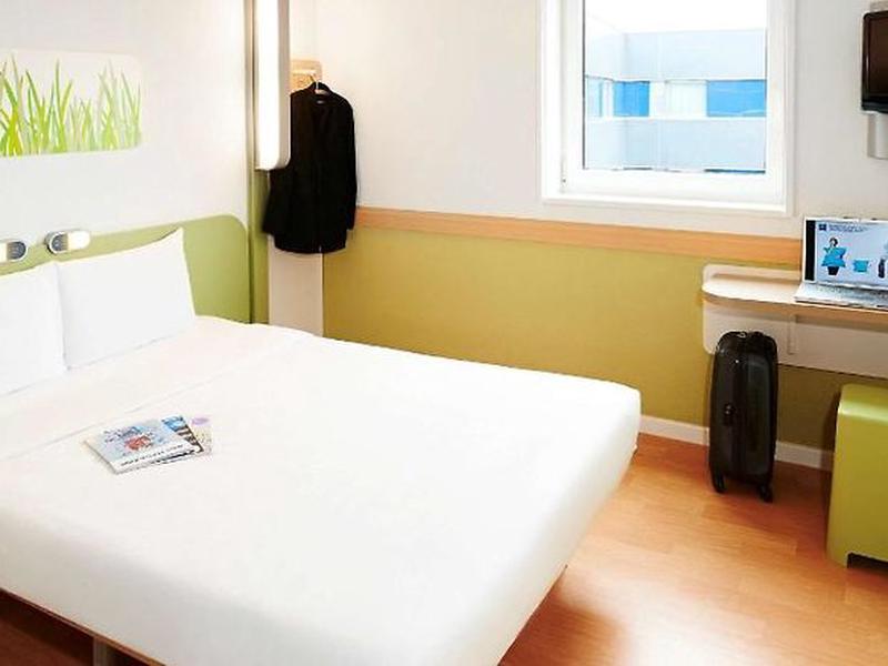 E7B6E1458BDCD8C509DBD7B85C8ACB3C