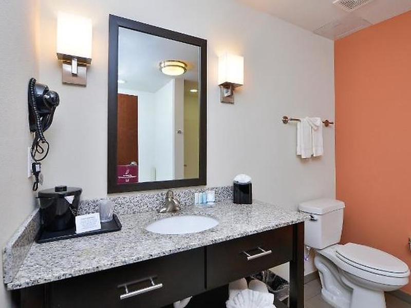 163A5832C2FBAACD16D1468295257305