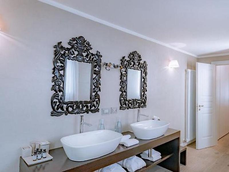 9930752F75C456821B6F5A286421A5C8