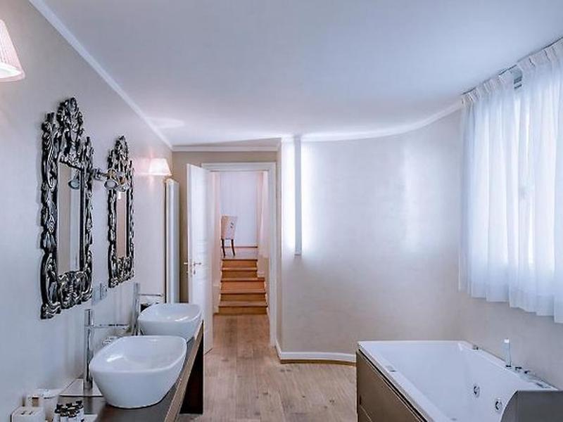 7FFF0A0B3C231277BD6CD15D25189611