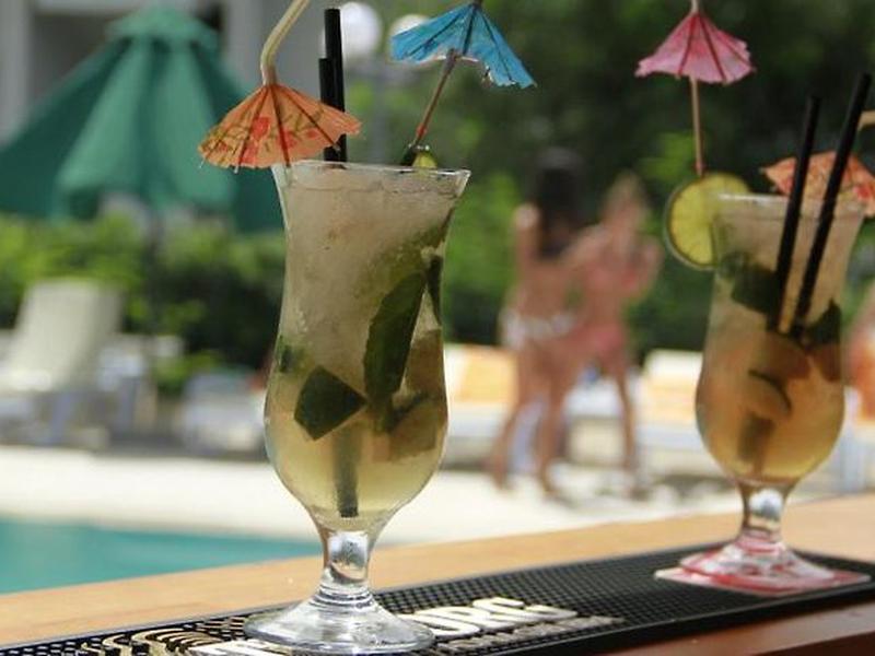 51D5F6E38BB8104D2AE2741208378089