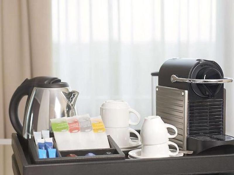 0E9EAB6932DF45ED9A36C1391EB8F238