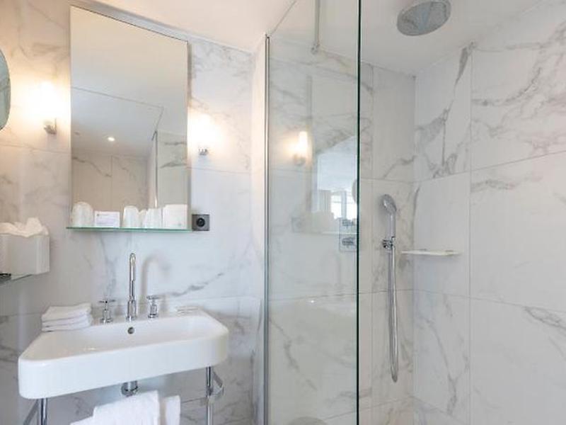 6A150EAAD17F1E8D1CD2C0205CC2C7D4