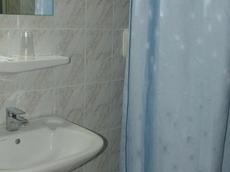 F834EDC0F98A86EA6C5D488970130383