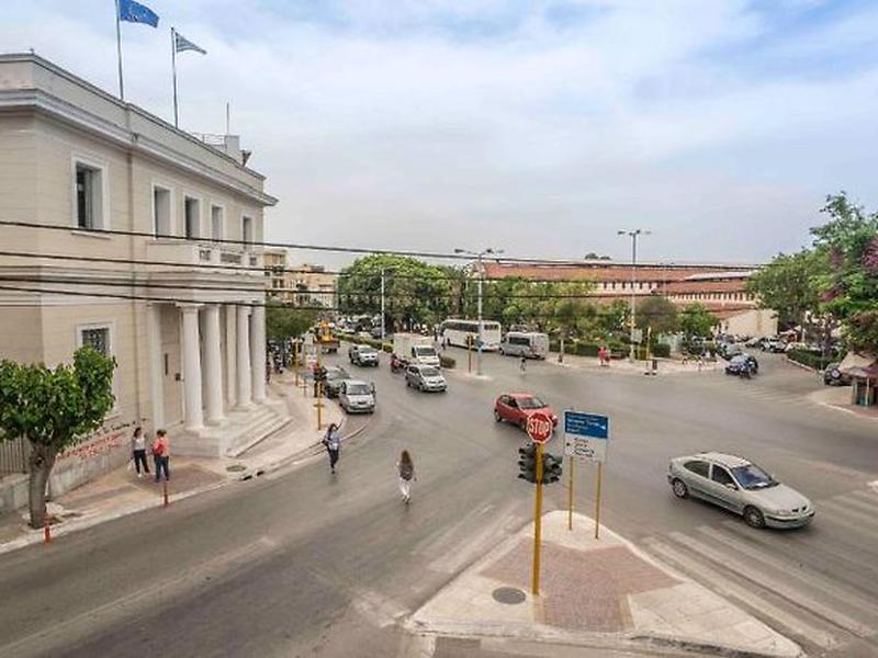 90161FA59D121CDA32EFA3078F627595