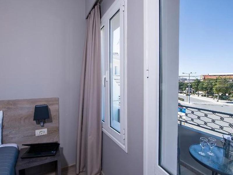 95E66AAF9CA6D0730AEA51CFD9E1C137