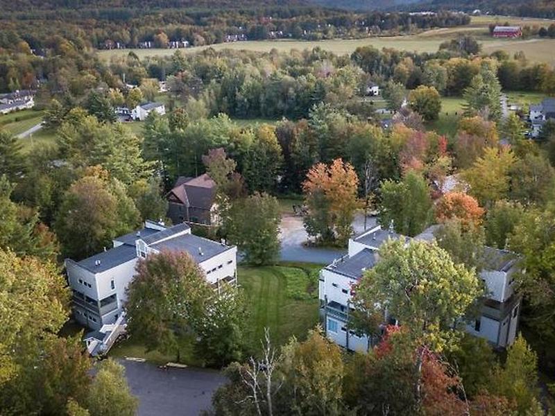 B962013434C3F66F2F7DEFD0FAE98556