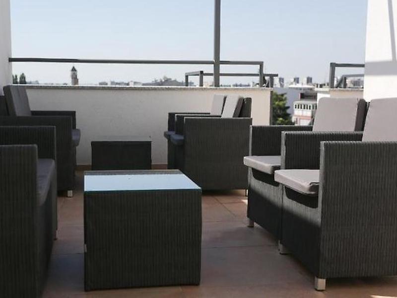 5F99543CA7825FE3417F69B18BBE6A27