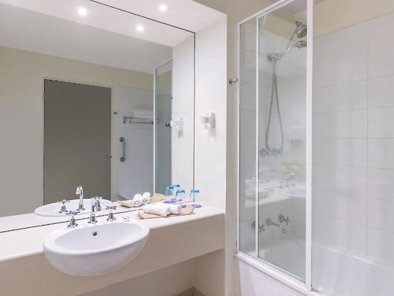 6D643A18B8211A91CF83A0F27983654F