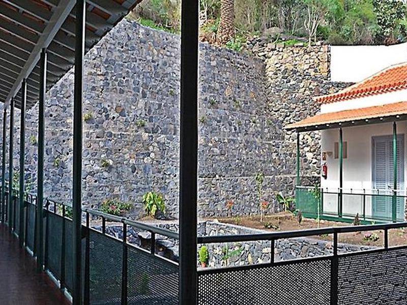 24F829A6AC55D4B1BB40539887E9A638