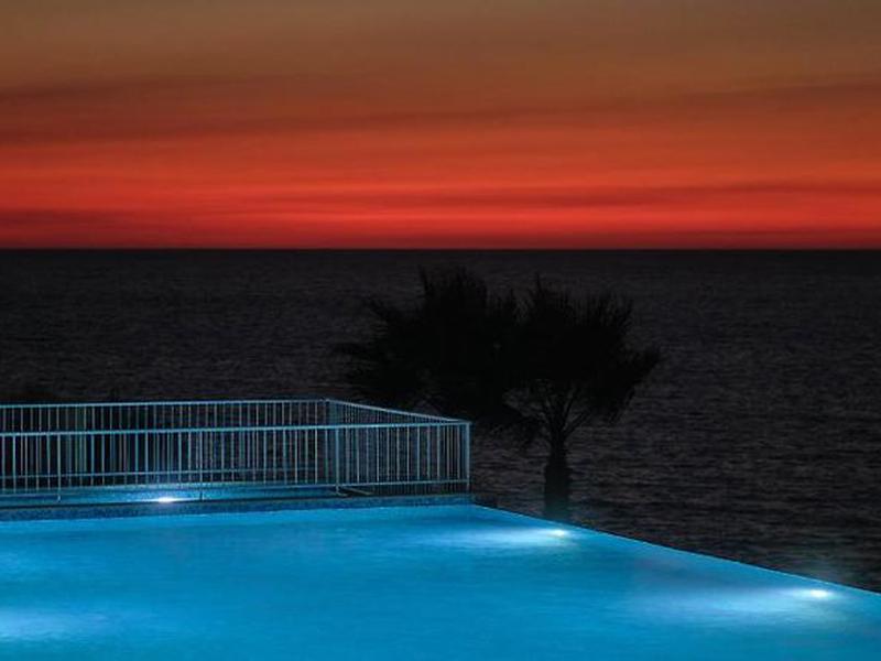 BFED6577C9B584DA1D388EA87F7807BB