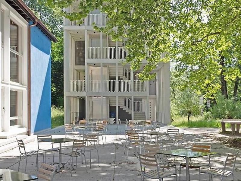 8D9B2407EC3D65F87F1A8081C0340118