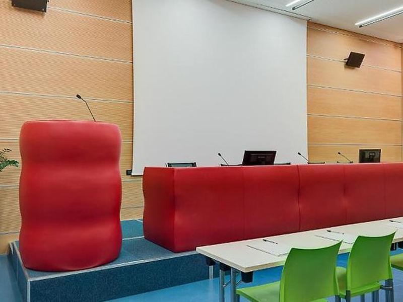 2E669C81A3A783E40AD183E2F0D281F6