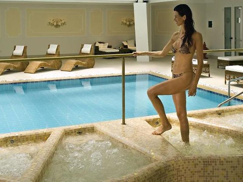 EE03BF9C58C349C0677D70C030135EEF