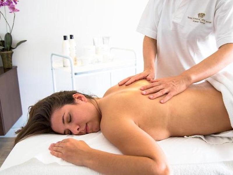 76DF5AF8BB0ABD46F2C518F90B268505