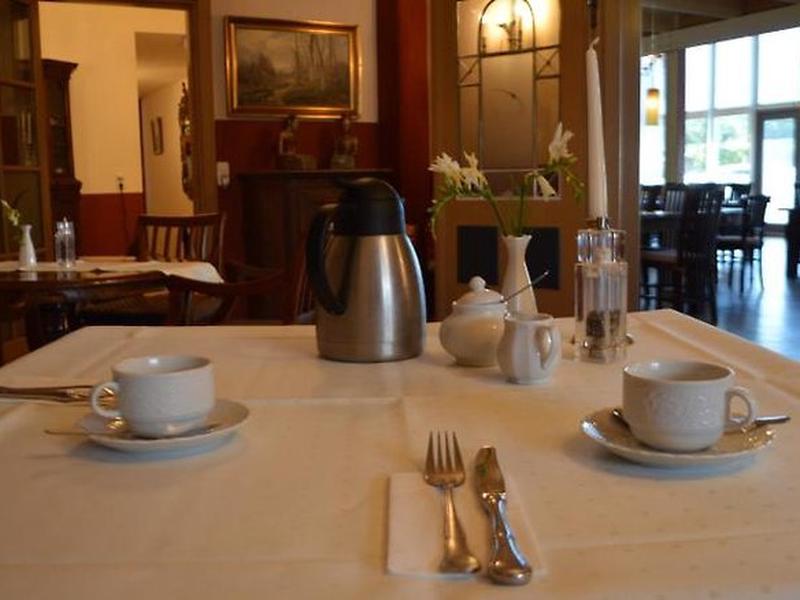 B5138497F2E7FB2B9754A45F762112EF