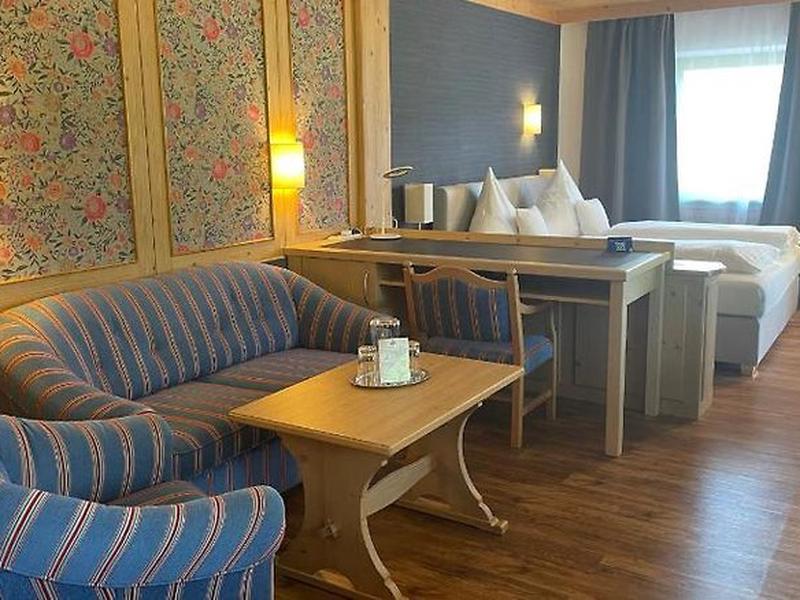 0C7529801951CD7BA1815A6E4DC52362