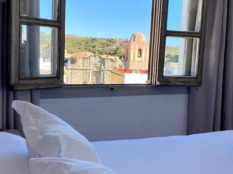 8D07D3B0091C4DF9FC24D242D760FBC2