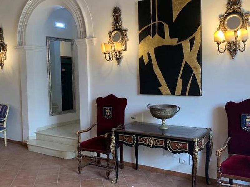 F1A0DA9219657DC92B7A186B2677B6F5