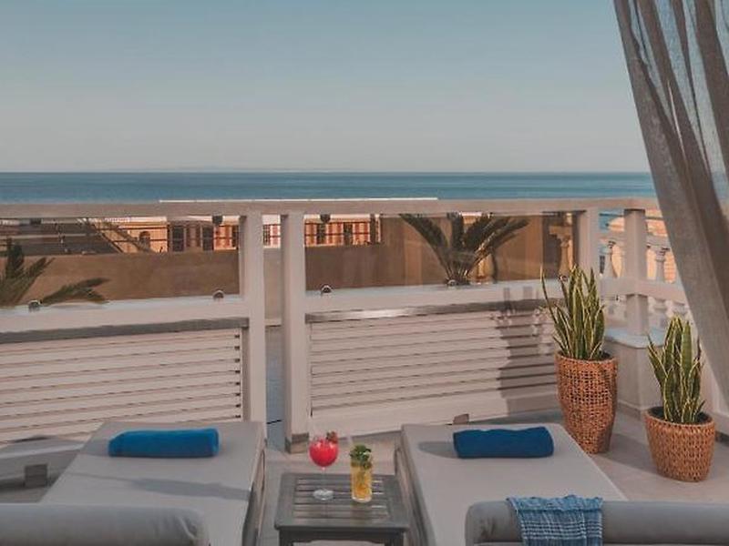 2BD8399A8F8130B43B2E58E131D6928B