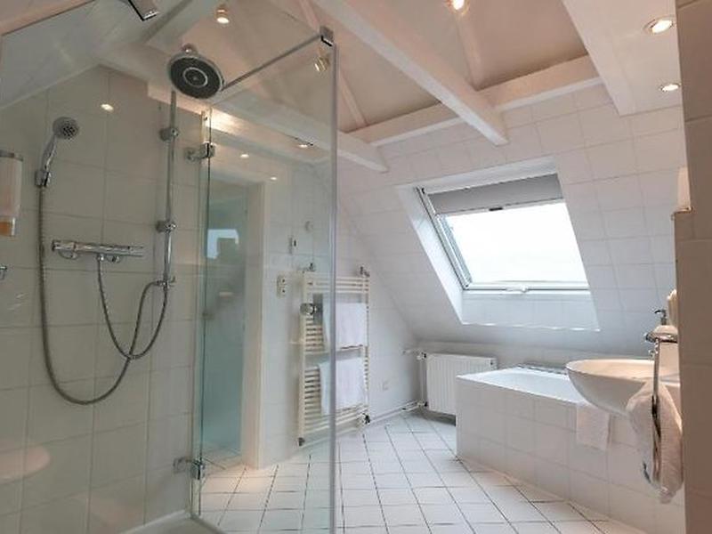 7AE15177441538D7321670DAA86BAA4A