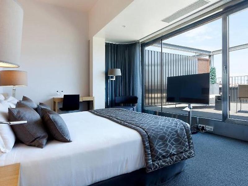 EDEE53FBFD3093CC4536371A1A1F32EC