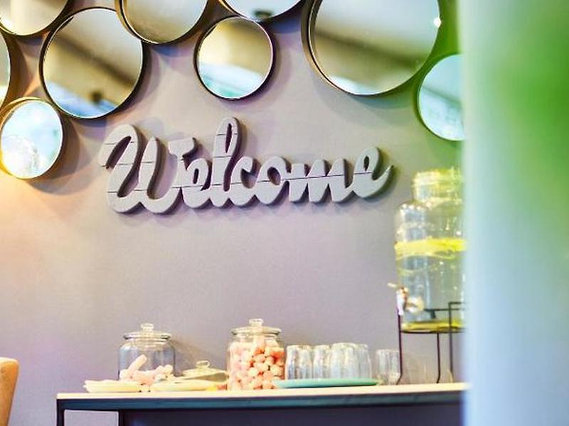 C5CF894C6D60942B057E15A8EAE6AE1F