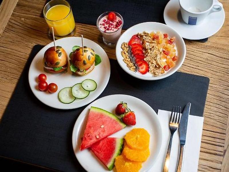 A0A849727E68E9E540A27C6A17DA37A4