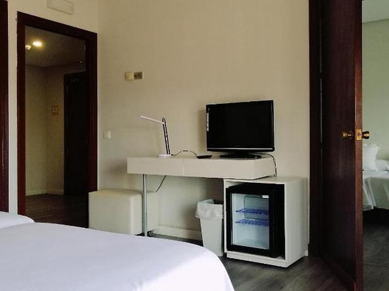 D578124669EC5B655DBAD930E9F1384B