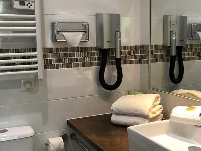 96C249ECC9AB08BCD2BD60D6E2DB0304