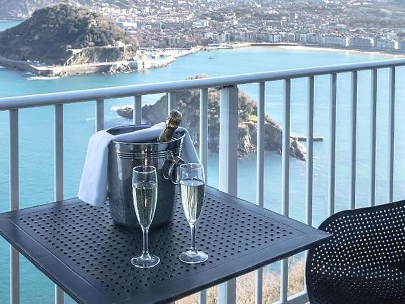 A396FE16A548E66870CEC320FDC00791