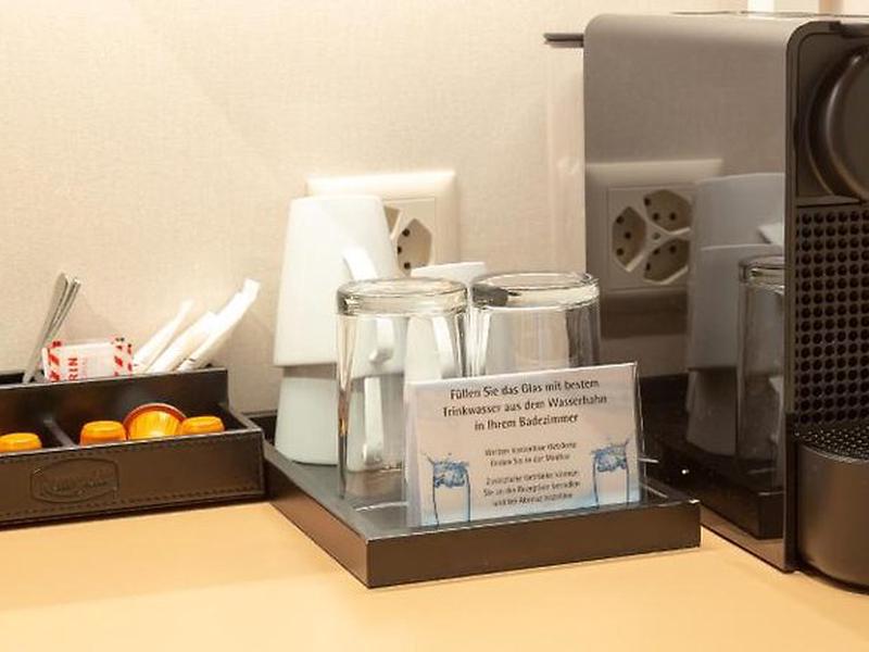 3526504CE19483C88AFFF2AD6C6F8949