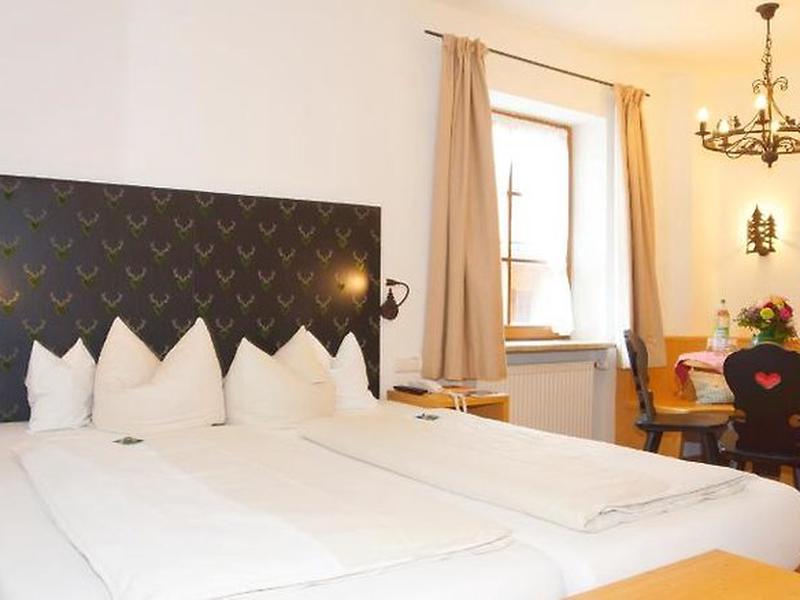 26EC8524B0FF060FCB86F8864F3CD037