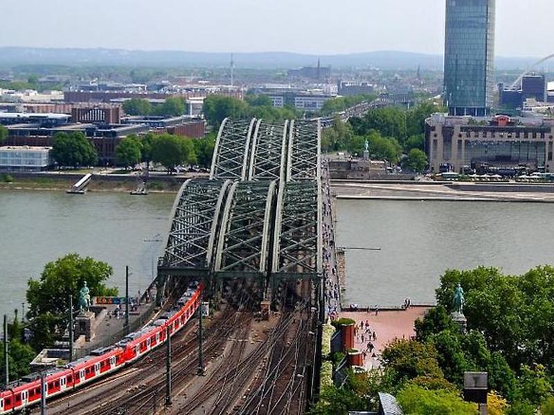 5DBC968B56FB4F6E16D94EAC978C5FA8