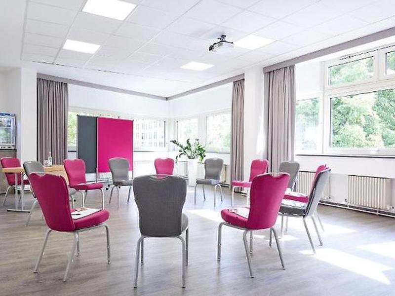 4CE2EE92793CFABA4AB39AB5CF00D632